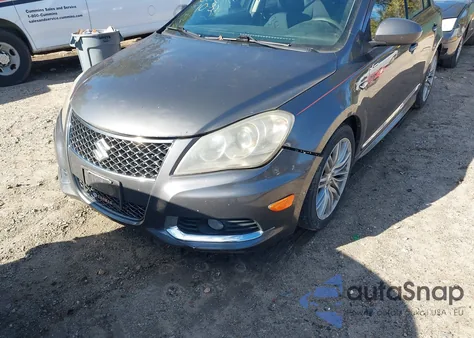 2013 Suzuki Kizashi Sport Gts из США, поврежденный, VIN JS2RF9A61D6100002